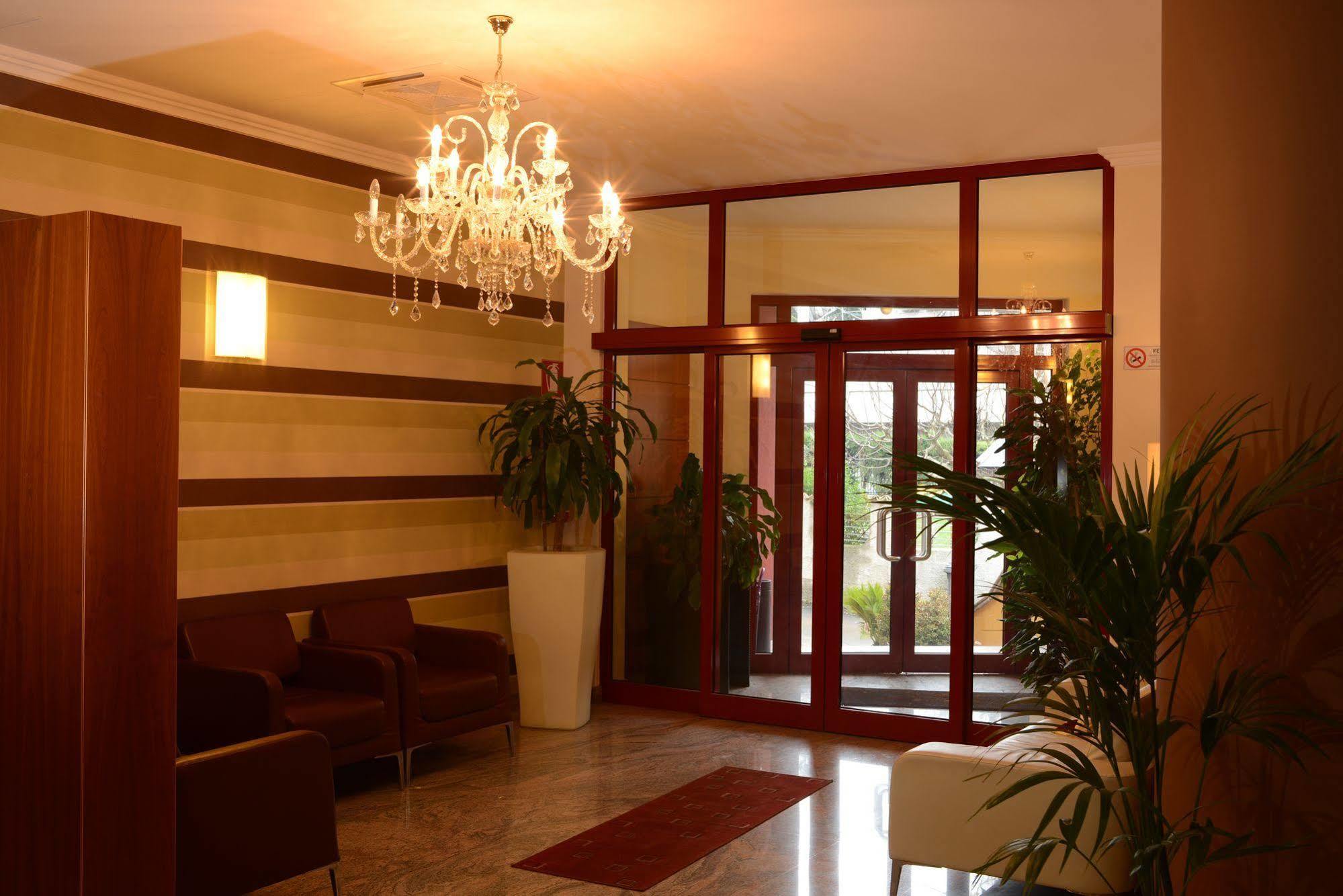 Hotel Iacone Chieti Exterior foto